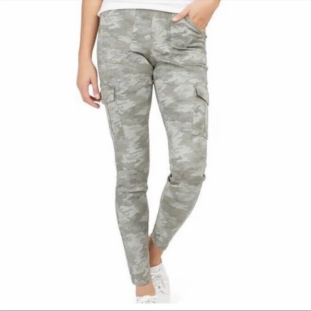 SPANX Light Gray Camo Skinny Pants